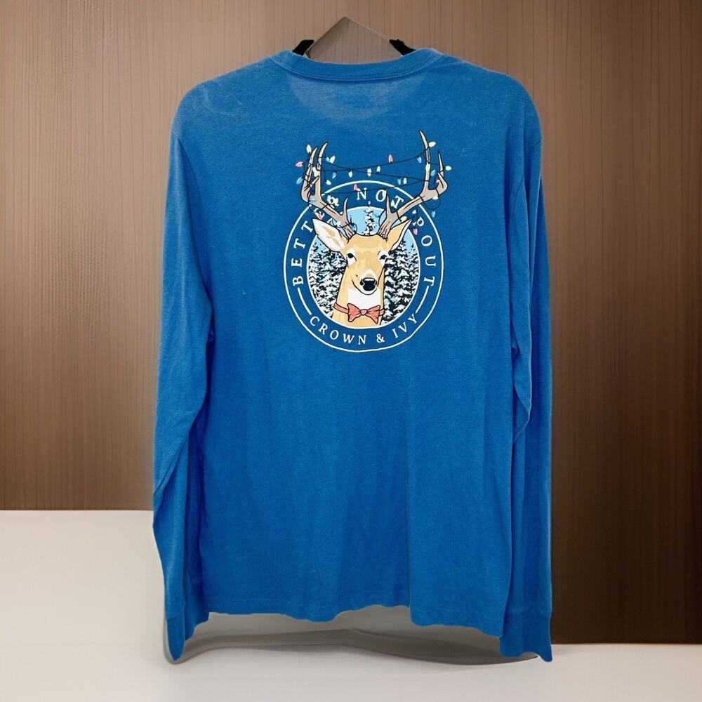Crown & Ivy Blue Deer Lights Long Sleeve Graphic Tee - Men’s Large